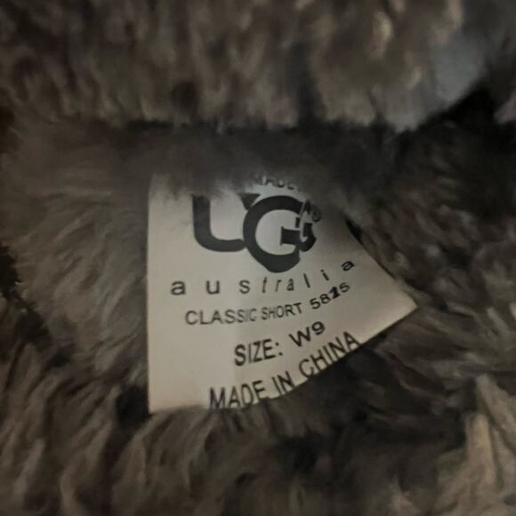 Ugg Classic Short Boots Size 9 Light Brown Gray Suede Slip On Winter Shoes - Picture 7 of 9